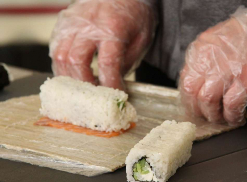 Готовим суши - это просто
