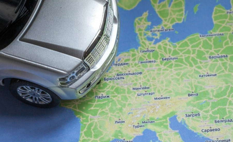 На машине в Европу: какие штрафы ждут автопутешественников за превышение скорости?