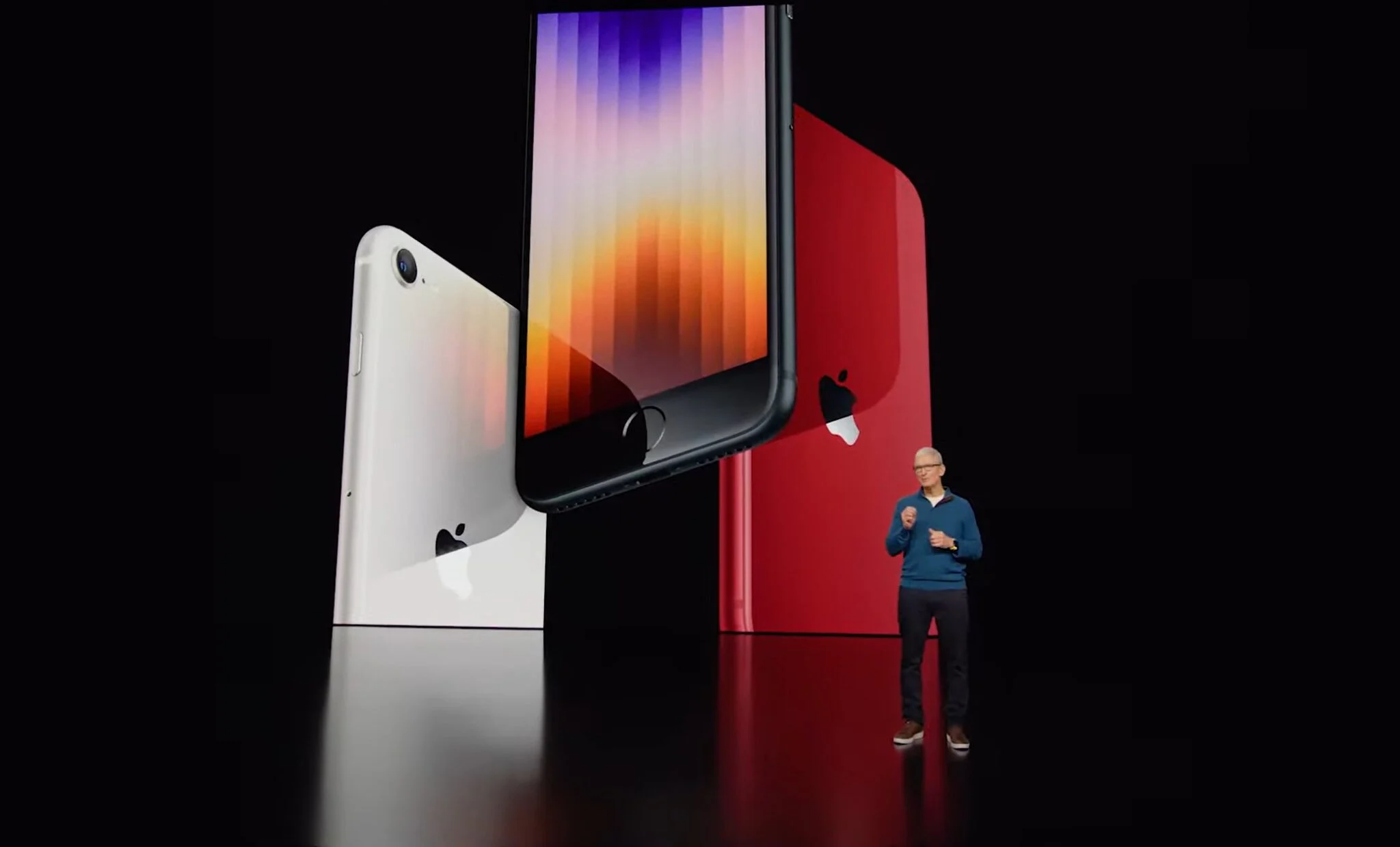 Apple представила новый дешевый iPhone SE 2022. Цена, характеристики